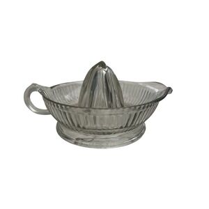 Vintage Clear Glass Citrus Juicer Reamer w/ Handle and‎ Pour Spout Ribbed Design